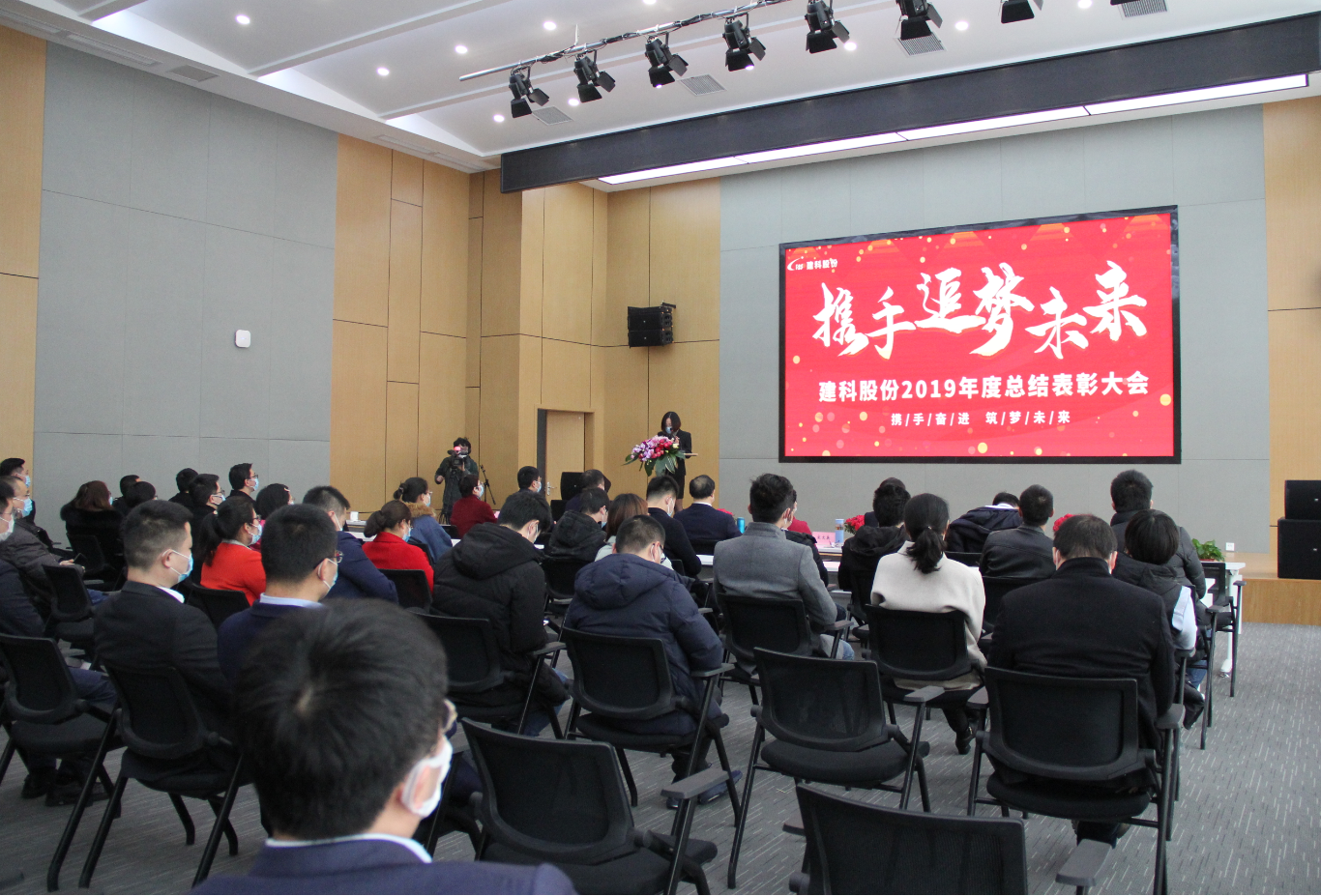 MG±ùÇòÍ»ÆÆ(¹Ù·½)×îÐÂIOS/°²×¿°æ/ÊÖ»ú°æAPPÏÂÔØ